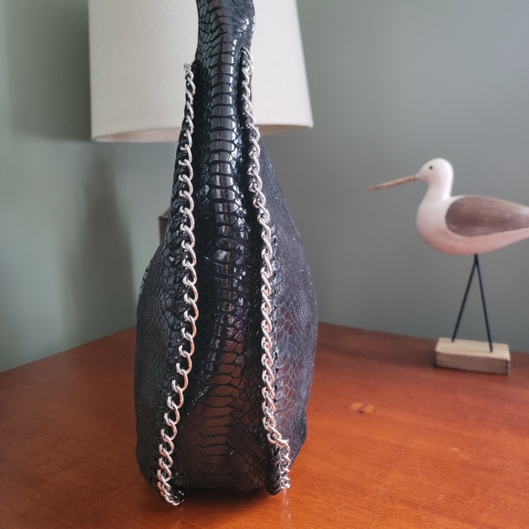 Michael Kors Snake Embossed Patent Leather Hobo Glossy Black Textured Bag - Picture 4 of 15